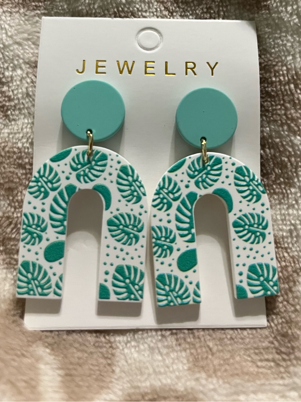 Green Leaf Arch Dangle Earrings